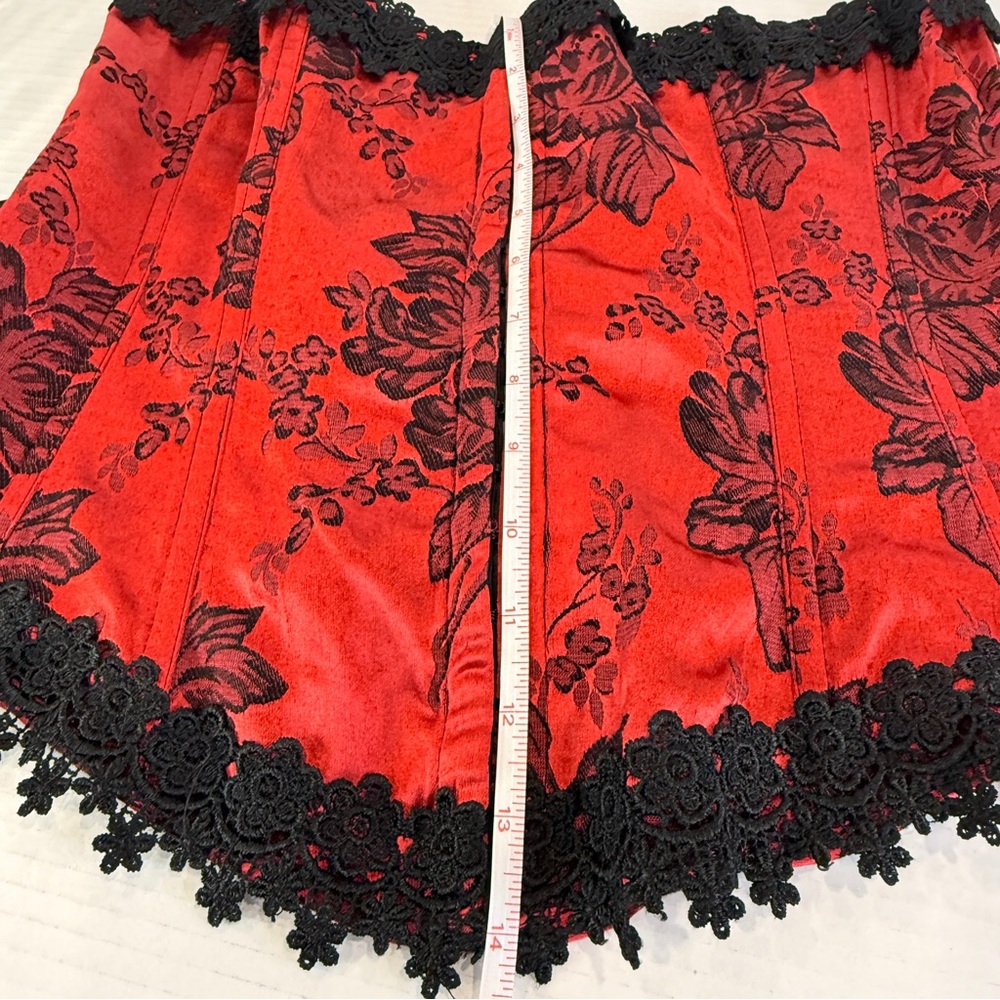 🖤 Shirley of Hollywood Red Black Brocade Corset ❤️ Size 38 Lace-Up Back Gothic - Picture 11 of 16